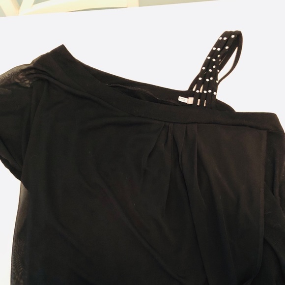 Top - Picture 1 of 1